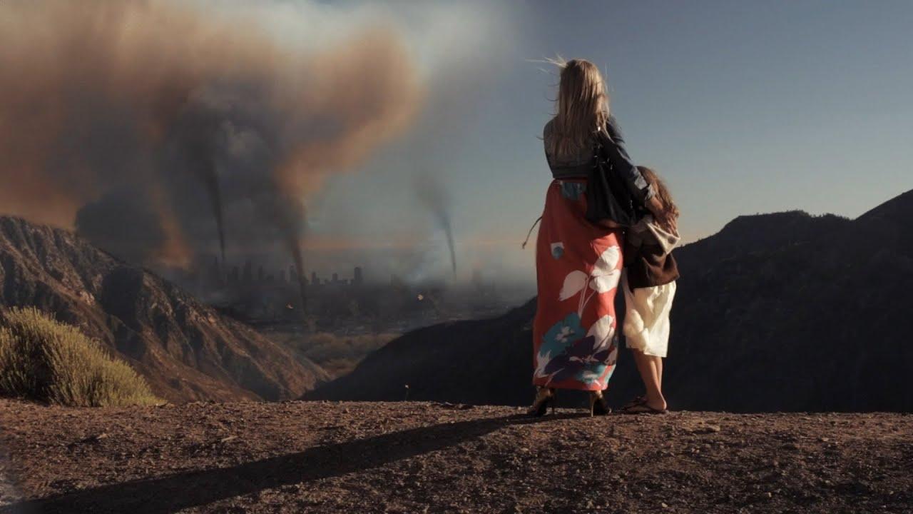 День вторжения (2013) 